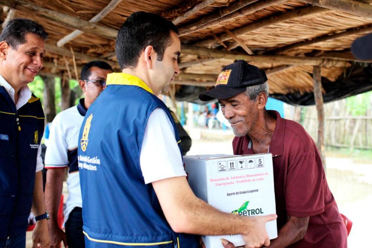 Entregan ayudas a municipios afectados por la temporada invernal en Bolívar