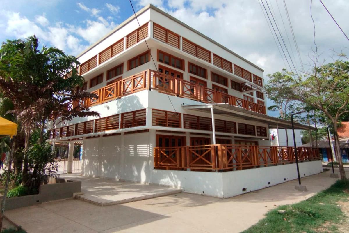 Quejas por condiciones de la recién remodelada casa cultural en El Pozón