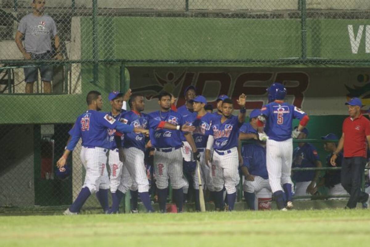 Los Caimanes saborean el primer lugar otra vez. Oscar Díaz-El Universal