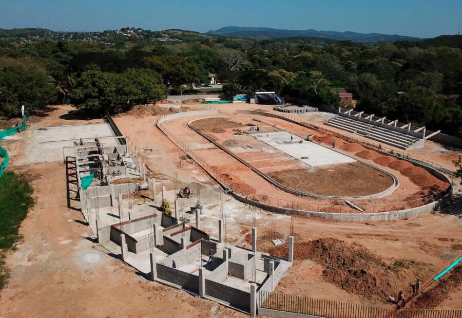 Cancha de El Carmen estará lista para Juegos Nacionales