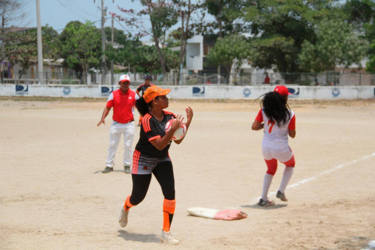 Se abre el telón del Torneo de Kickbol Intermunicipal en Villa Rubia