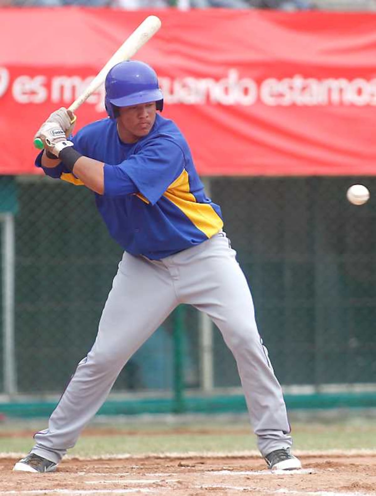 Jorge Alfaro, prospecto de los Rangers de Texas, fue la figura de Colombia en el Panamericano de Béisbol Juvenil. ÓSCAR DÍAZ / El Universal /