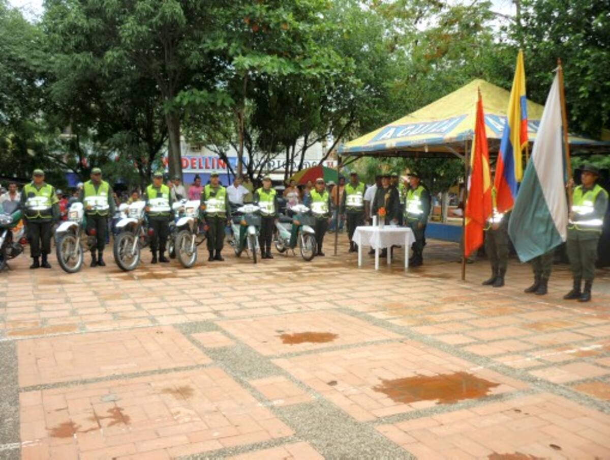 El Plan de Seguridad Vial de El Carmen de Bolívar fue lanzado ayer por las autoridades municipales, con la presencia de medios de comunicación y público en general. LILA LEYVA - EL UNIVERSAL