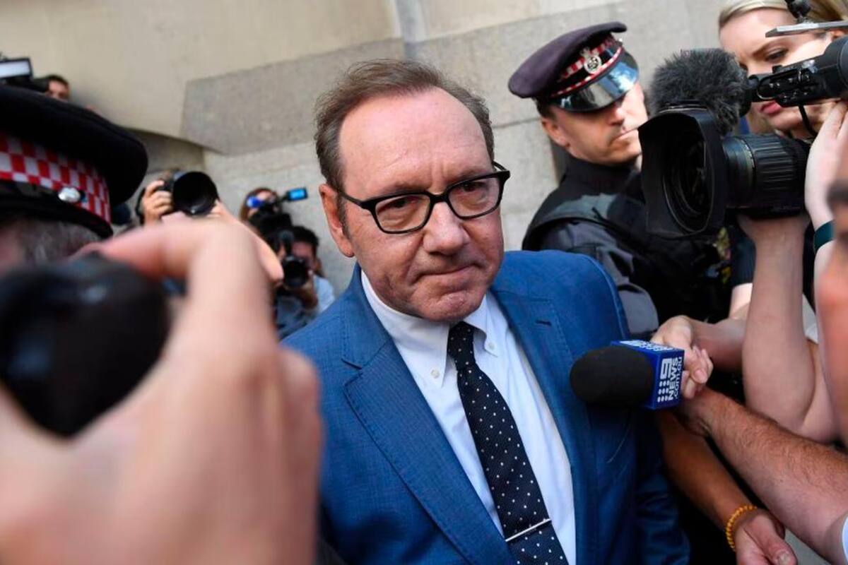 Tras ser juzgado por agresiones sexuales Kevin Spacey inicia juicio en Londres