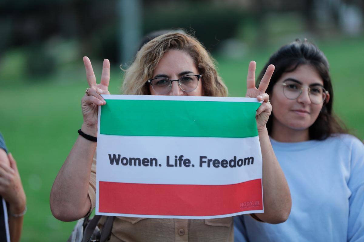 Videos: nuevas protestas sacuden Irán tras varias semanas de calma
