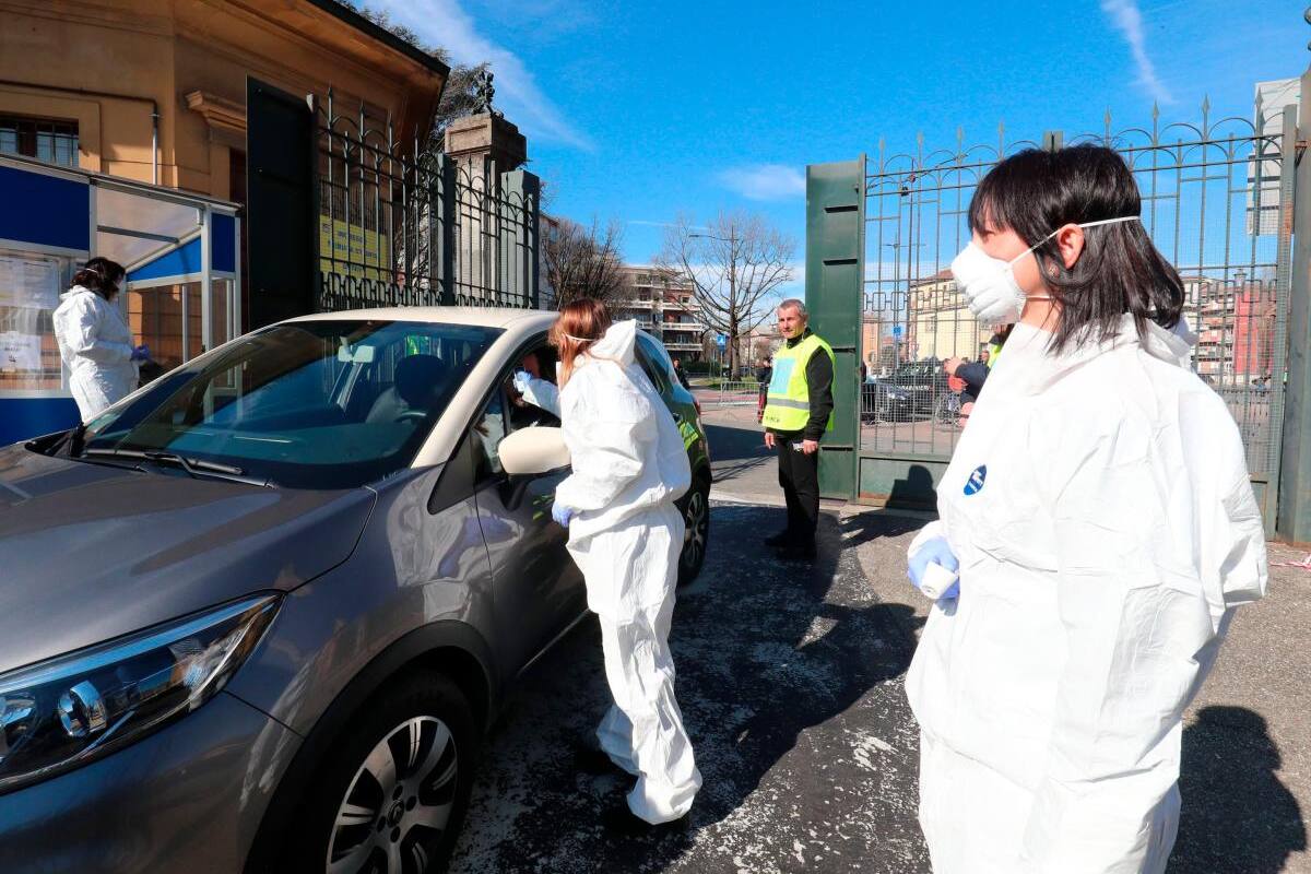 Italia empieza a implementar draconianas medidas para frenar coronavirus