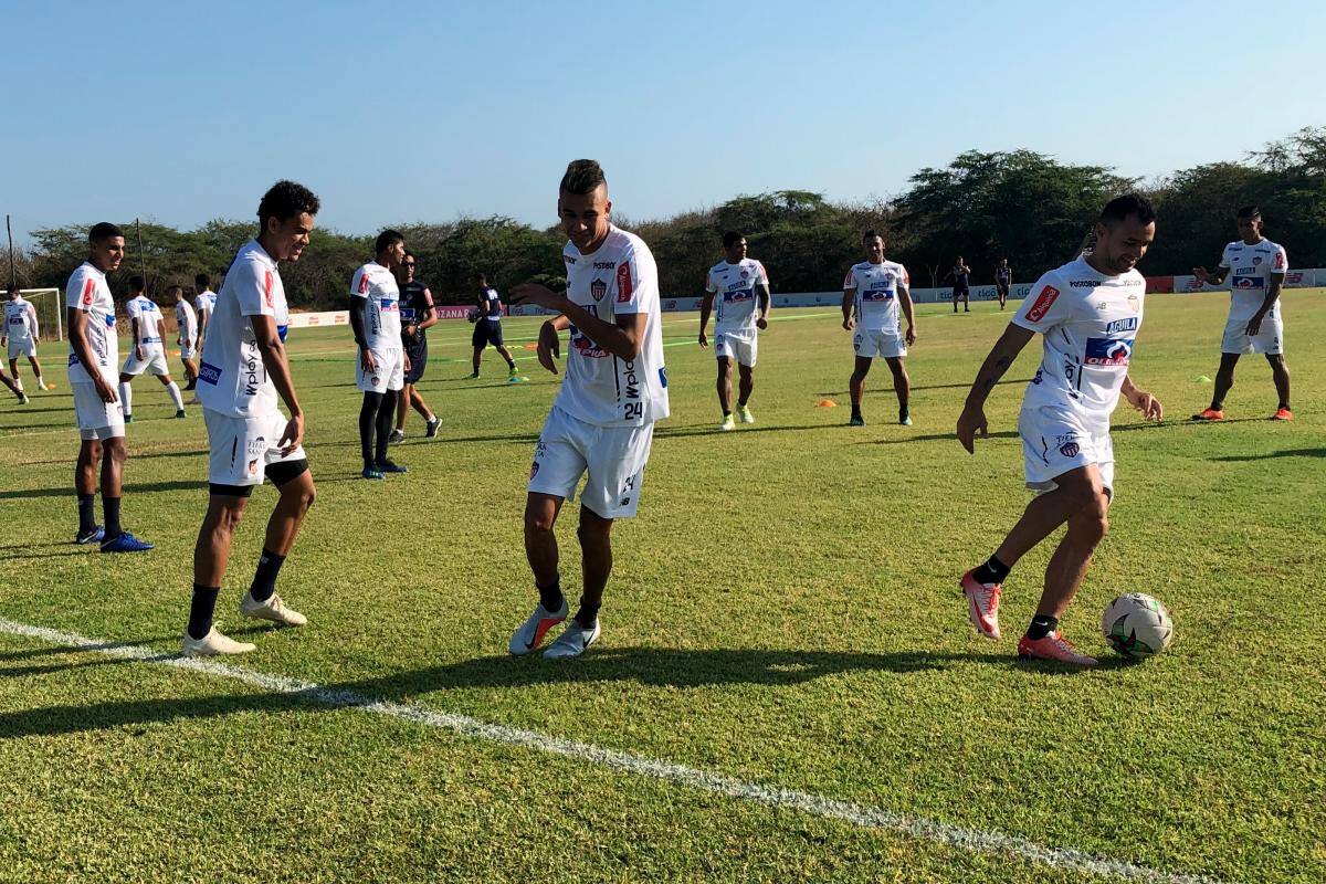 Junior y Deportes Tolima abren el año del fútbol profesional colombiano