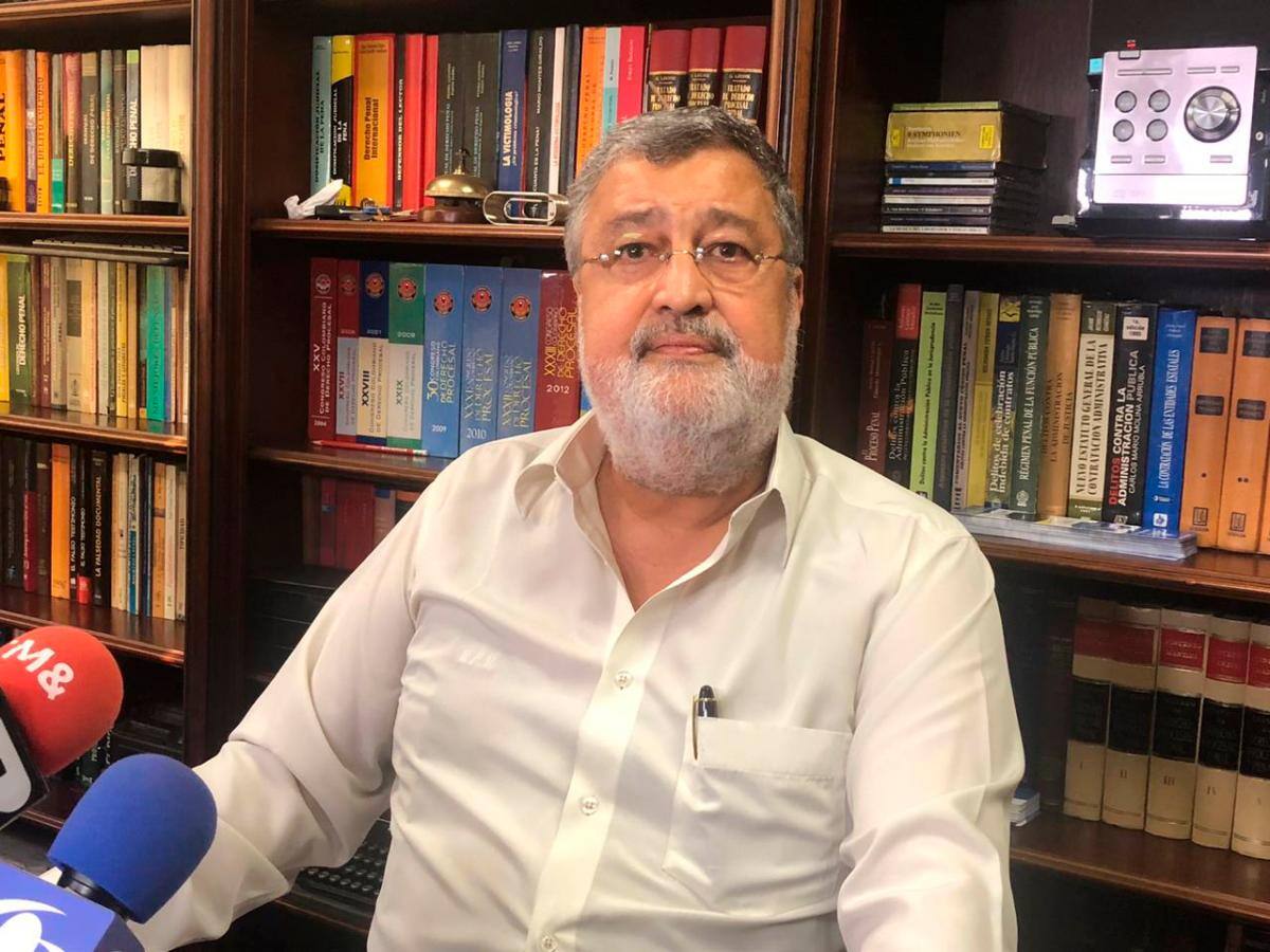 El abogado Rafael Pacheco, apoderado del testigo de la muerte de Valentina González.