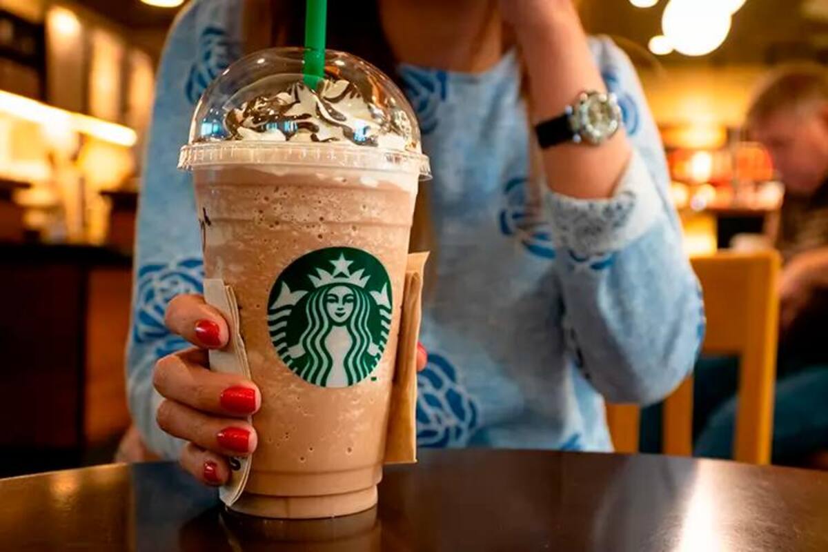 Starbucks saldrá del mercado ruso y cerrará 130 cafeterías