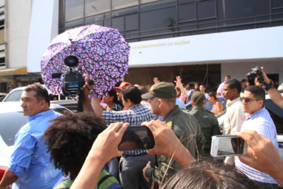 El viernes dos decisiones judiciales sobre ocho concejales, y otra sobre el exalcalde detenido Manolo Duque, le dieron otra vuelta de tuerca a la crisis administrativa de la ciudad. Zenia Valdelamar