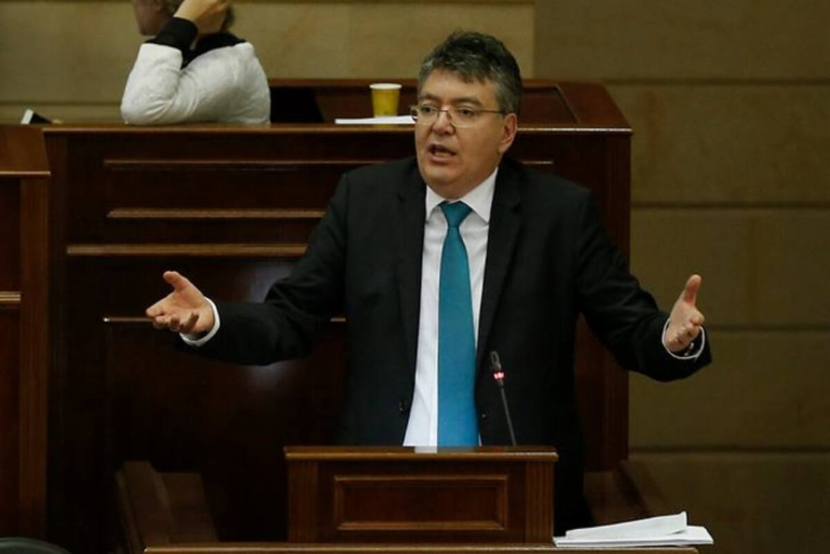 Ministro de Hacienda, Mauricio Cárdenas. Colprensa