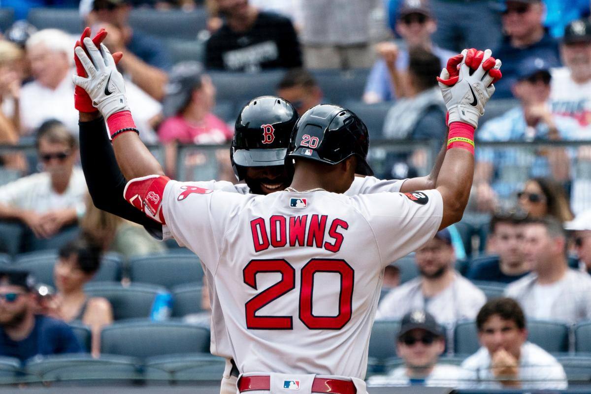 Jeter Downs hace historia al disparar su primer jonrón en las Mayores