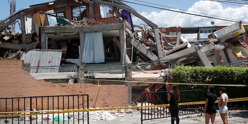 Medicina Legal avanza en la identificación de víctimas del terremoto: ¿cuántas van?