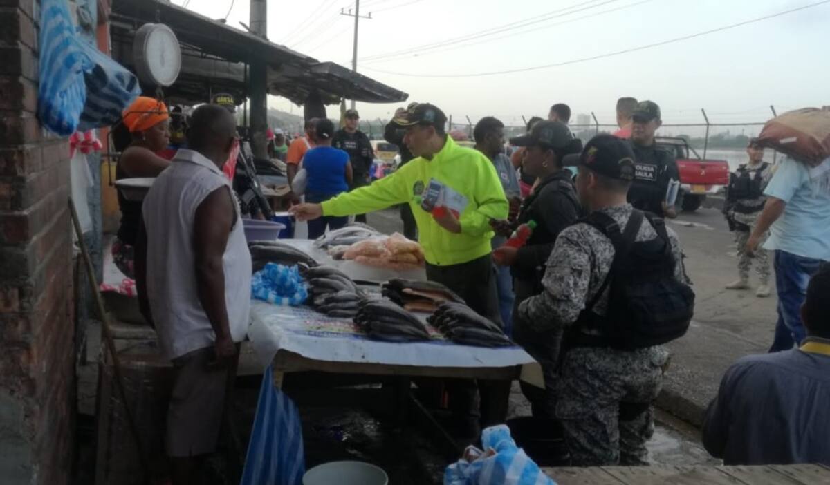 Los operativos del Gaula de la Policía de Bolívar se hacen en distintos puntos de la ciudad, entre ellos el mercado de Bazurto. Cortesía.