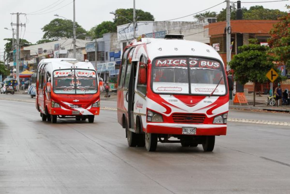 En Cartagena ruedan 1500 buses y busetas del transporte público colectivo, que serán chatarrizadas para dar paso al SITM, Transcaribe. El próximo lunes se termina el plazo de postulación. ARCHIVO - EL UNIVERSAL