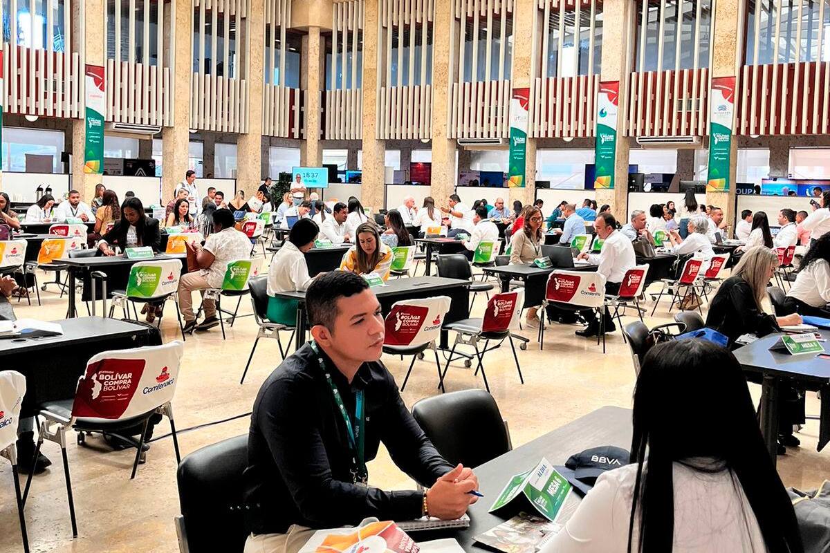 ‘Bolívar Compra Bolívar’, negocios efectivos en un sólo escenario