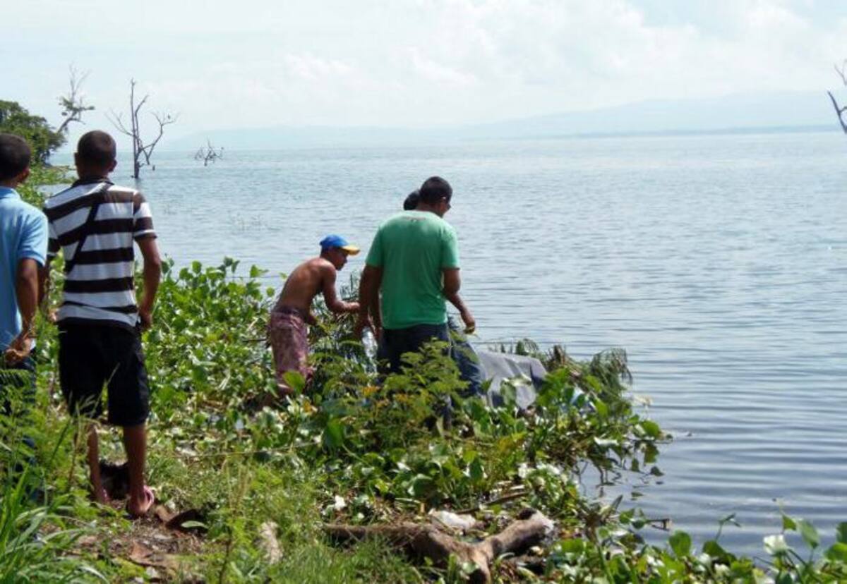 Los cuerpos fueron encontrados en el lago Valencia en Venezuela.