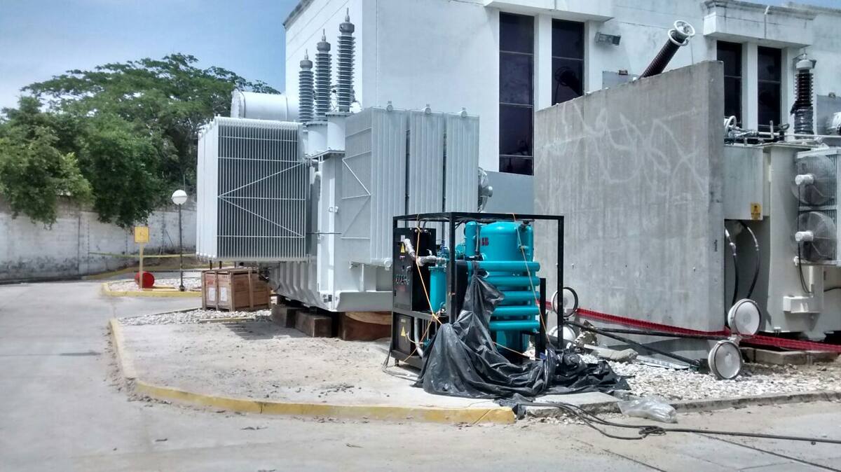 Electricaribe adelanta trabajos para la instalación del nuevo transformador en la subestación de Zaragocilla. ÓSCAR DÍAZ- EL UNIVERSAL