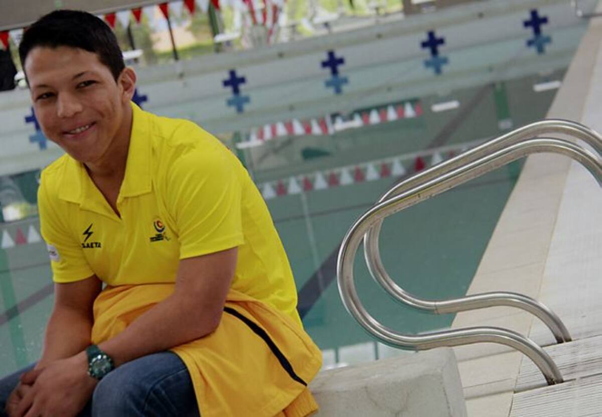El joven nadador colombiano Nelson Crispin. COLPRENSA