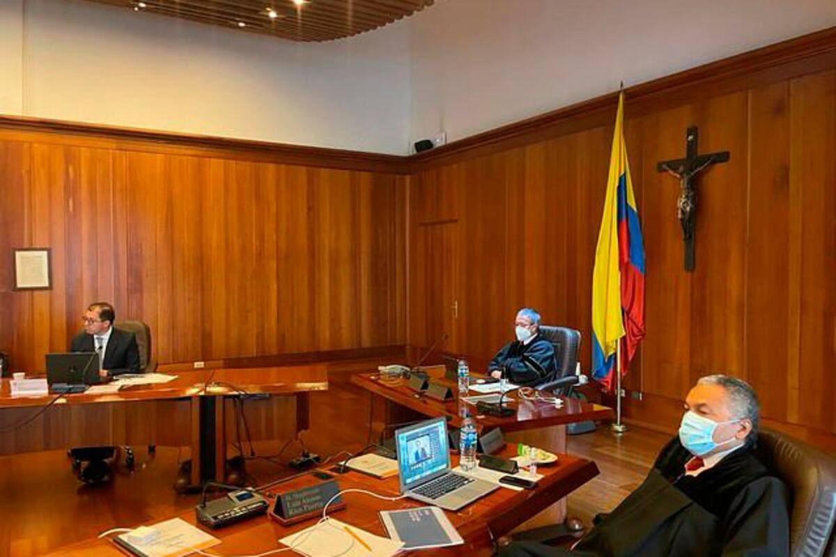 Absuelven a implicados en caso de desprestigio de la Corte en 2007