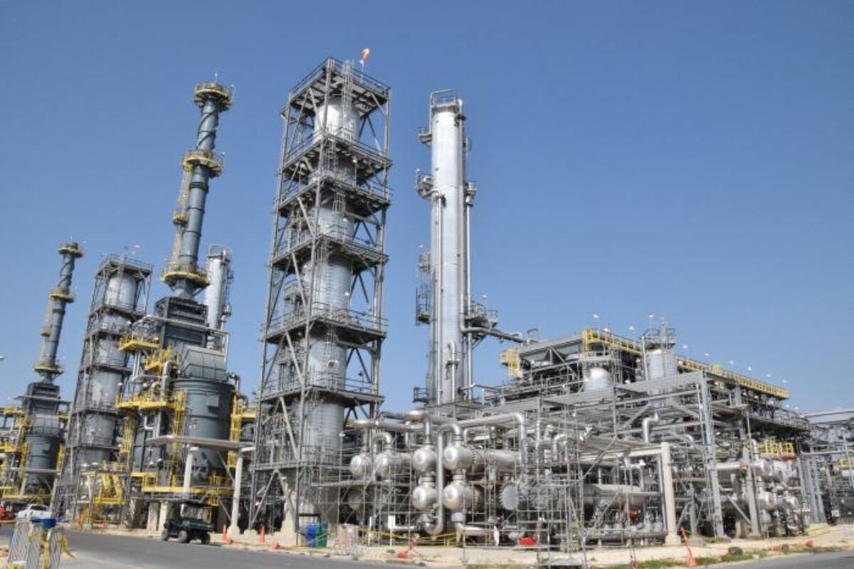 Reficar demanda al contrarista CB & I por 2.000 millones de dólares