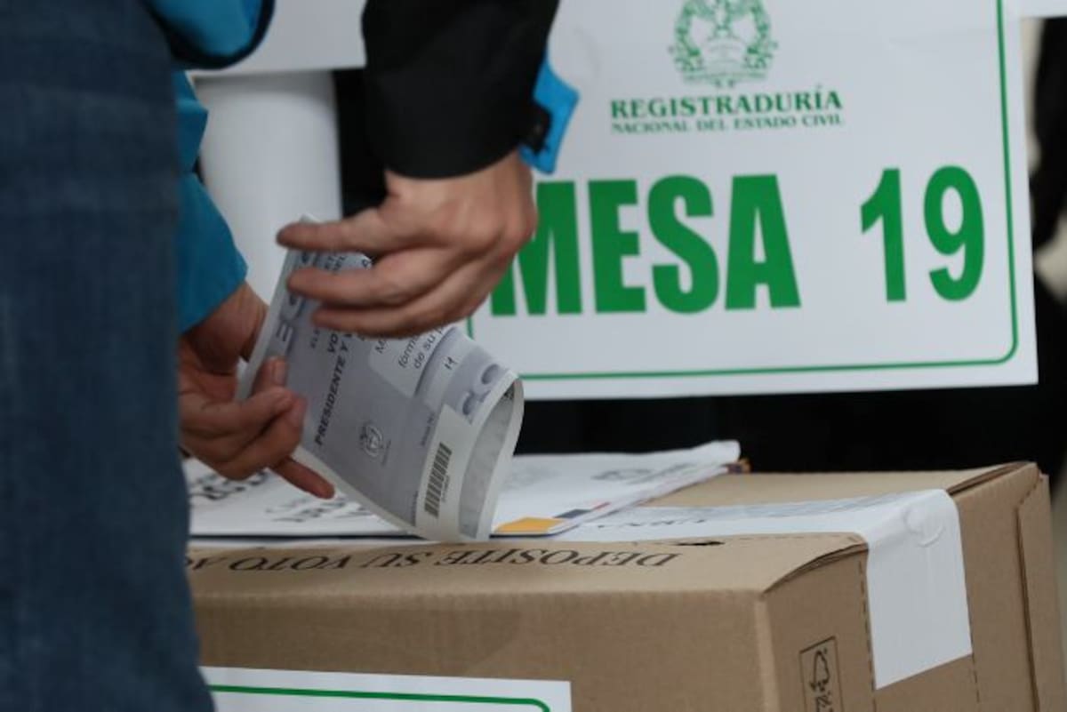 Varios países permiten que menores de 18 años tengan la posibilidad de sufragar. En Latinoamérica ya se hace en: Nicaragua, Bolivia, Ecuador, Argentina, Brasil y Cuba. EFE