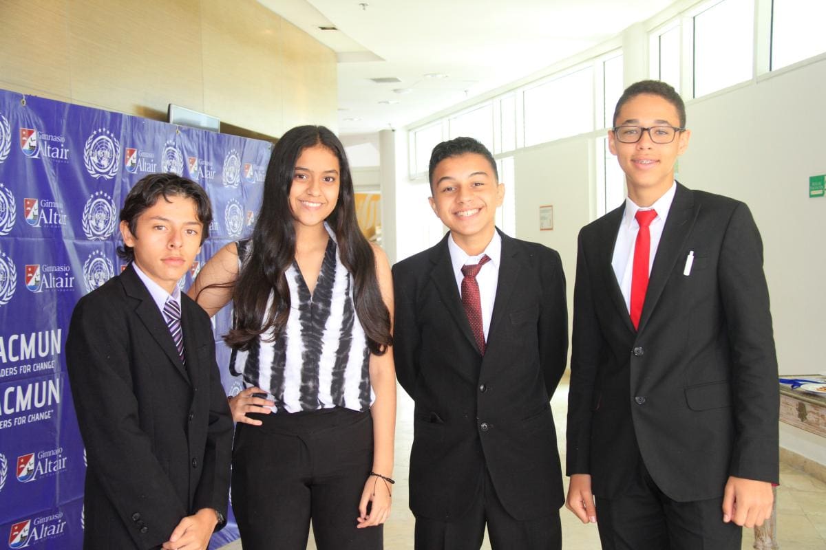 John Alejandro Rosas, María Fernanda Vives, Eduardo Londoño y Samuel Fontalvo.