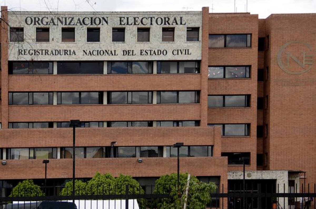 La Registraduría está haciendo las inscripciones de forma biométrica. COLPRENSA