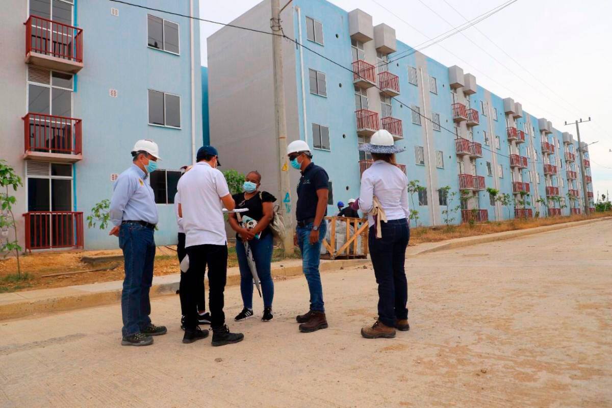Otro de los proyectos tiene el objetivo la construcción y posterior entrega de apartamentos en Ciudadela de la Paz.