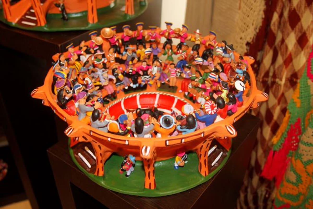 Las plazas de toros son su especialidad.