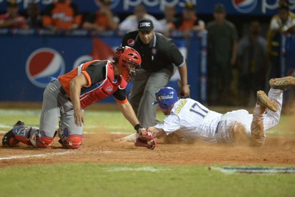 Venezuela venció a Cuba en la Serie del Caribe. AFP LEO RAMIREZ