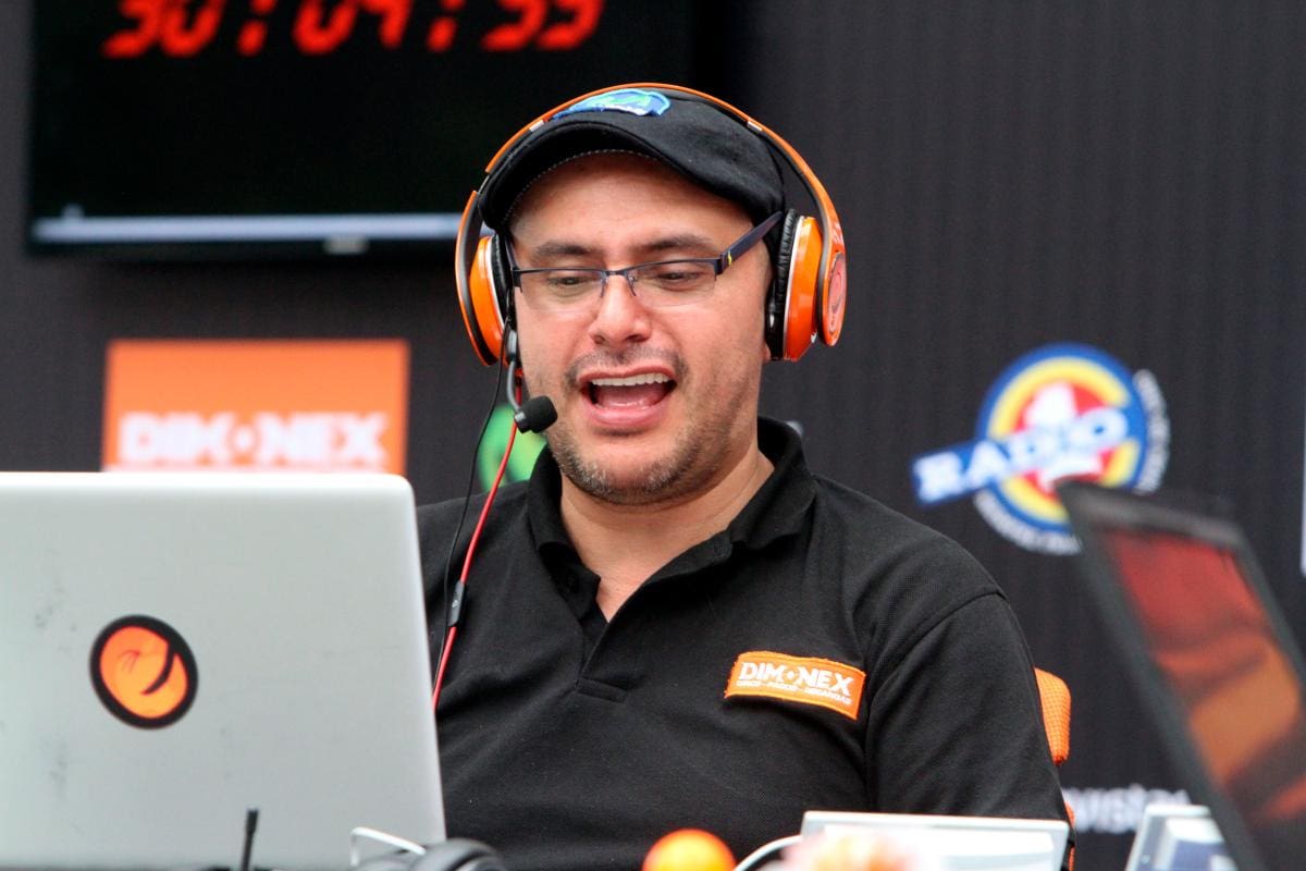 Maratón de chistes con José Ordóñez