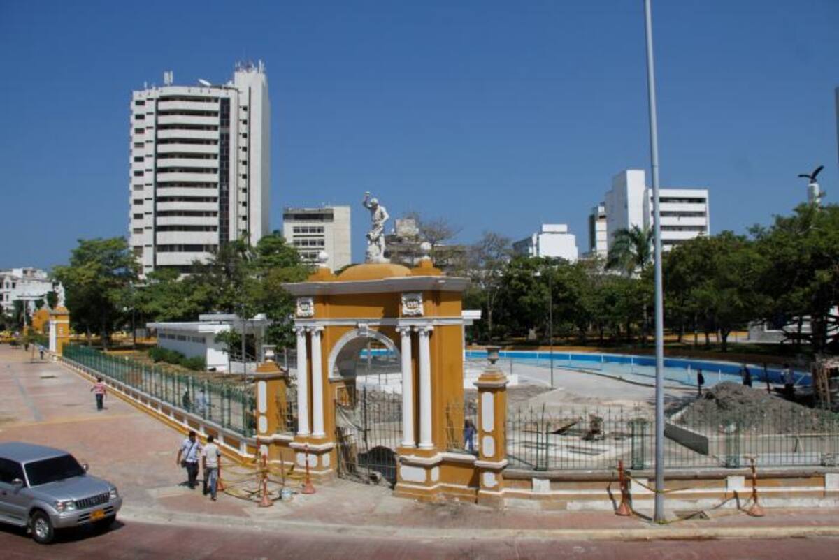 Así se encuentra en este momento el Parque Centenario. Óscar Díaz