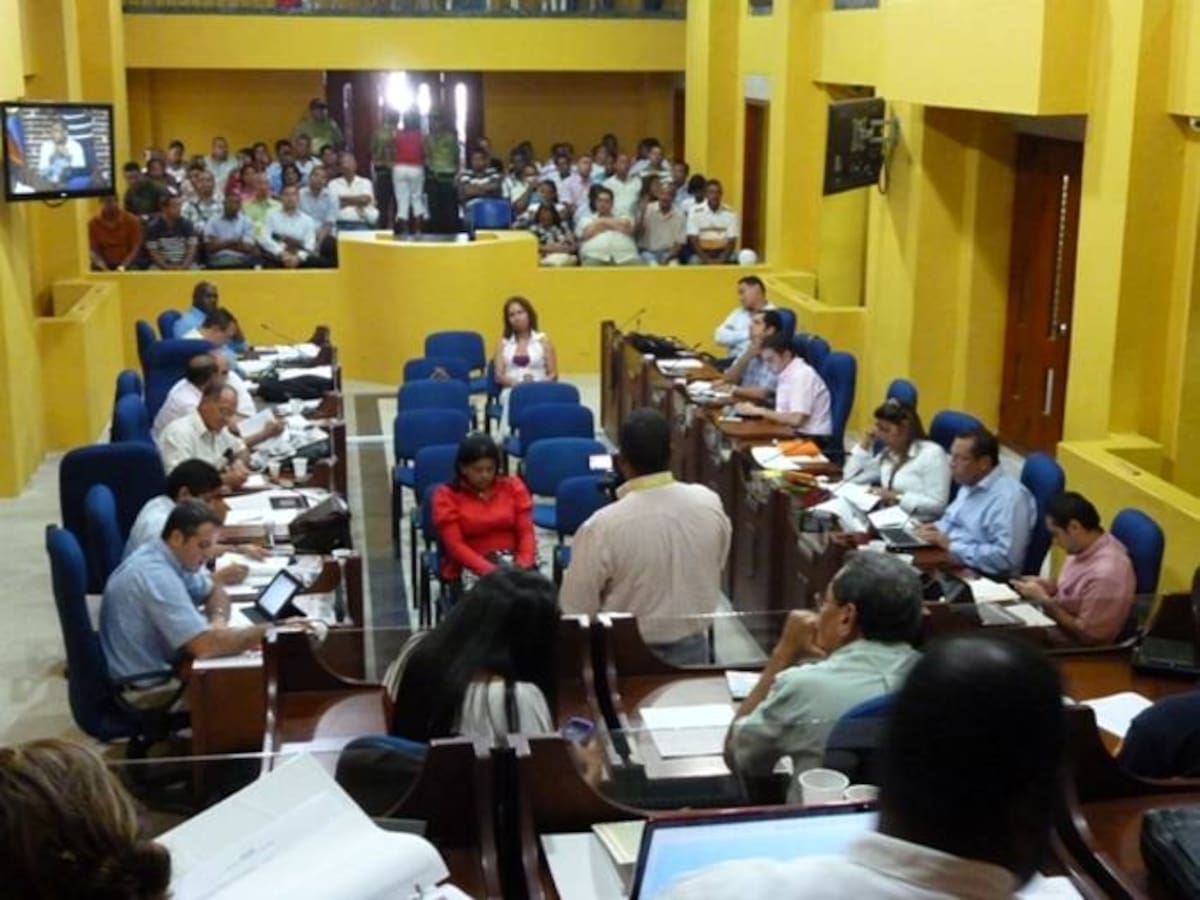 Durante la sesión de ayer, el gerente de Corvivienda, Amaury Julio Pérez, dio a conocer que por negligencia de la entidad se perdieron 450 subsidios que entregó el Gobierno nacional. Cortesía