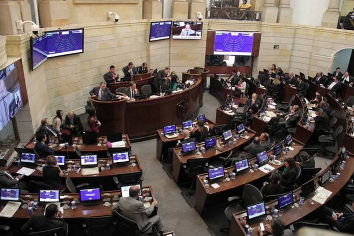 El Congreso de la República obtuvo solo el 20% de imagen positiva. Colprensa.