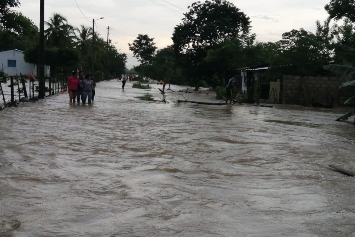 Gobernador dice que es alarmante el panorama por la ola invernal en Sucre
