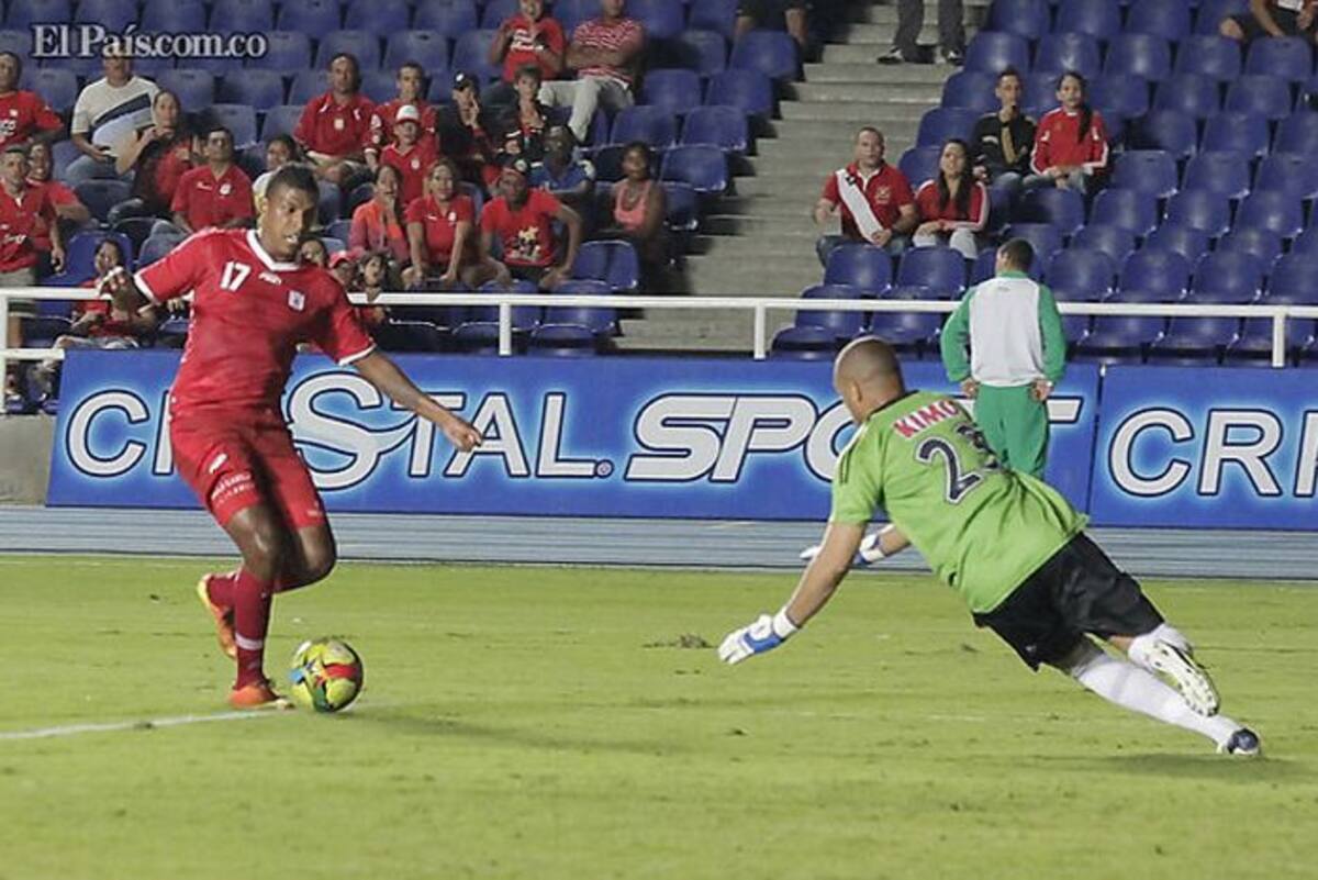 Los rojos fueron prácticos y frontales en su fútbol, llevados de la mano por el volante británico y haciéndole daño a un rival con buenos jugadores. COLPRENSA