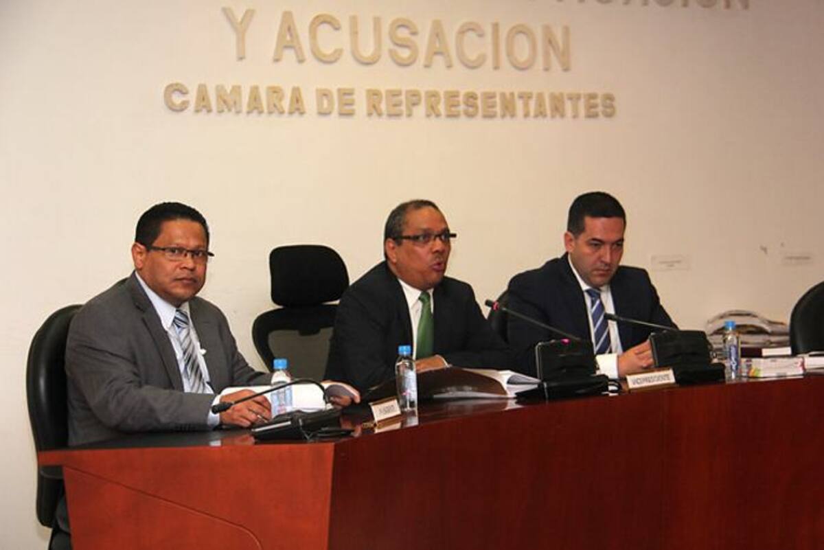 //Colprensa.