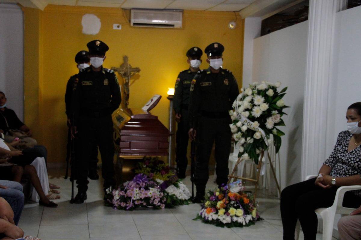 En Turbaco despiden a policía muerto en carreteras del Cesar