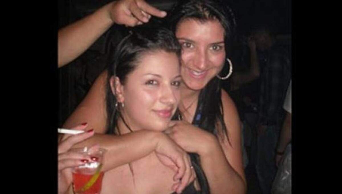 Las hermanas Garzón Pinto, fueron capturadas por su presunta responsabilidad en 80 hurtos a viviendas y 150 a vehículos en Bogotá. COLPRENSA