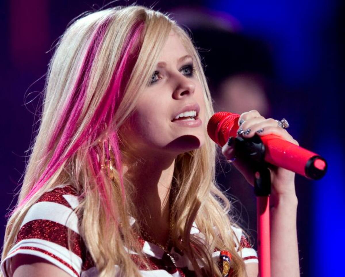 Lavigne, conocida por canciones como 'Complicated' y 'Let go', se pronunció ante sus seguidores en redes sociales y habló sobre lo difícil que es llevar esta enfermedad. AP.