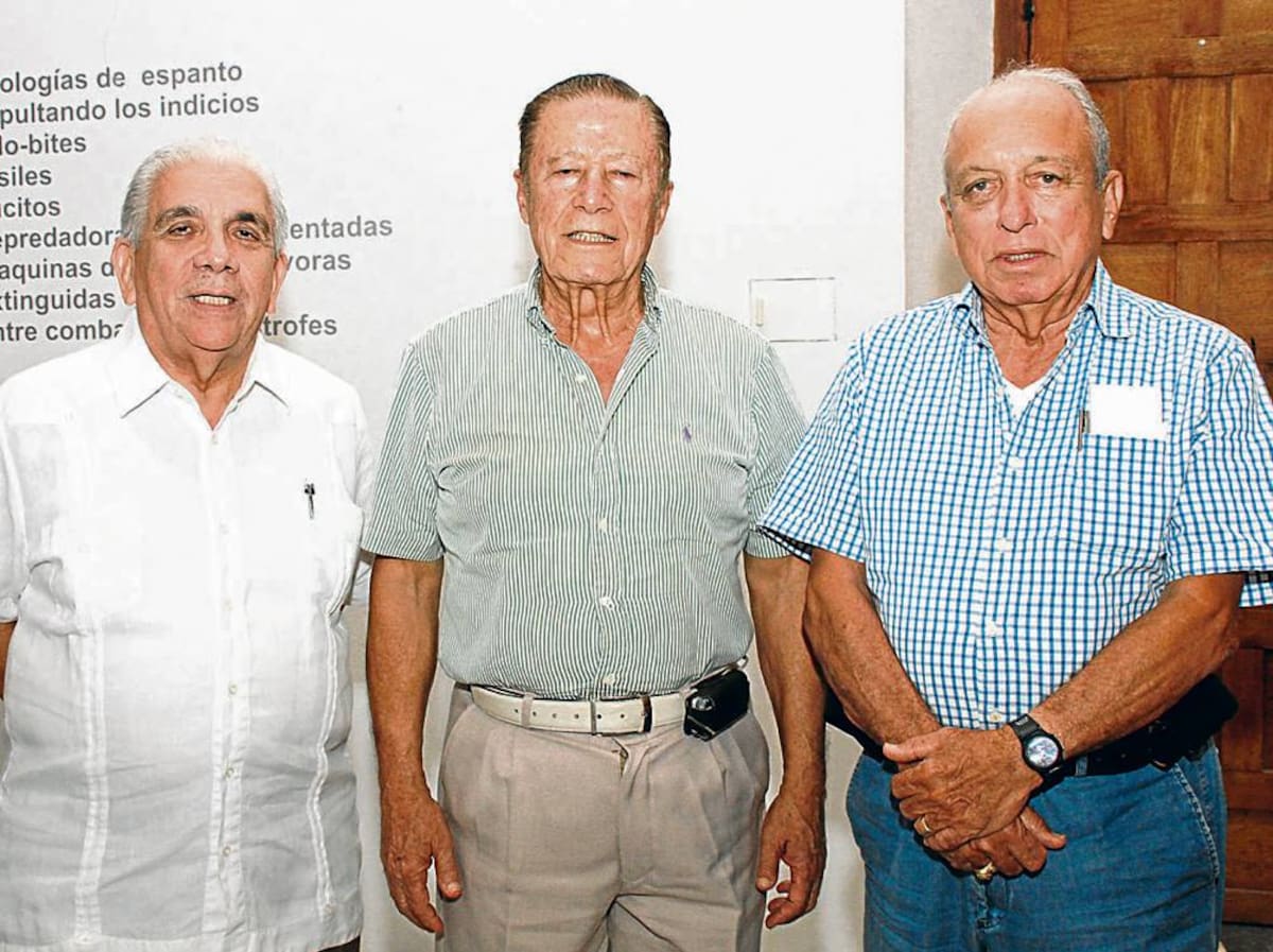Darío Morón, Guillermo Uribe y Rafael Grau.