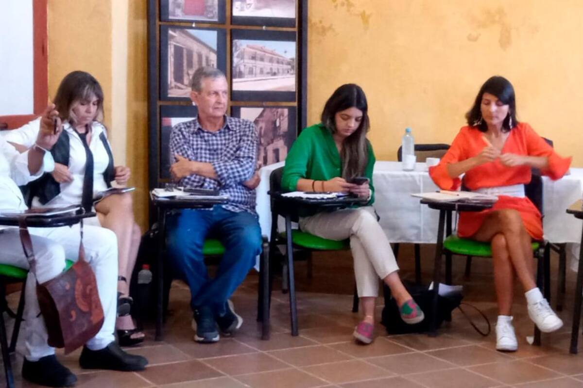 Minminas se reúne con líderes de Cartagena para debatir tarifas de energía