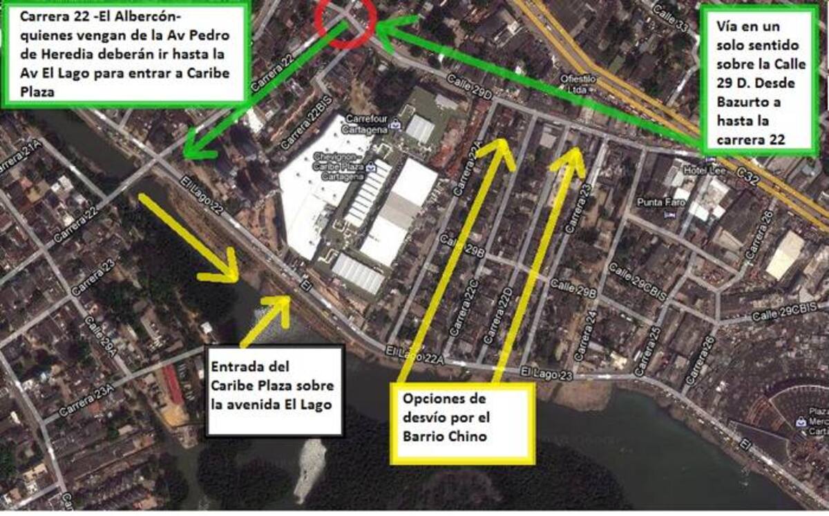 La entrada principal del Centro comercial Caribe Plaza quedará funcionando en un solo sentido. Lo anterior, con el objetivo de darle solución al caos vehicular. Google Maps - Santiago Preciado