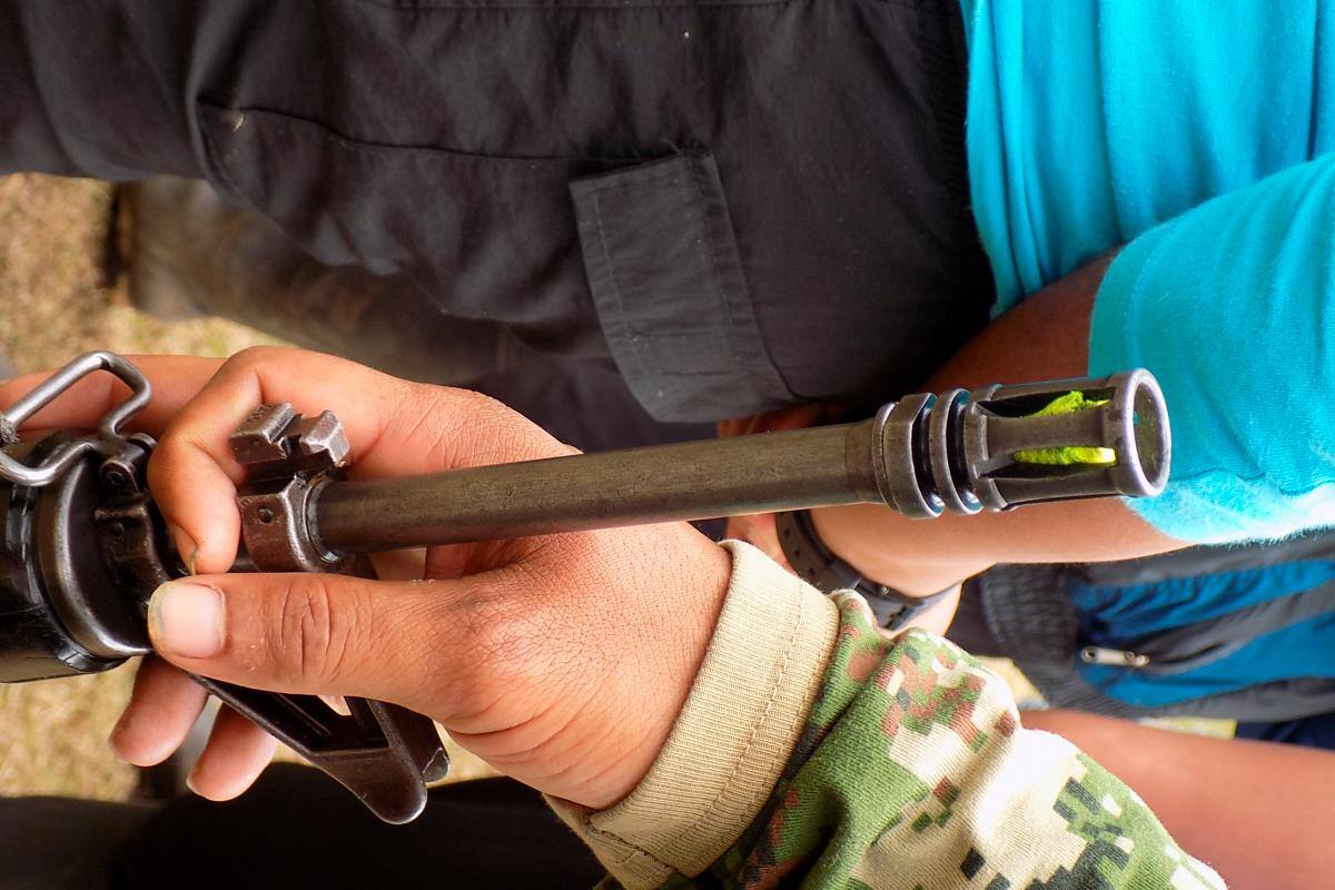 Soldados heridos y disidentes muertos durante combates en Cauca
