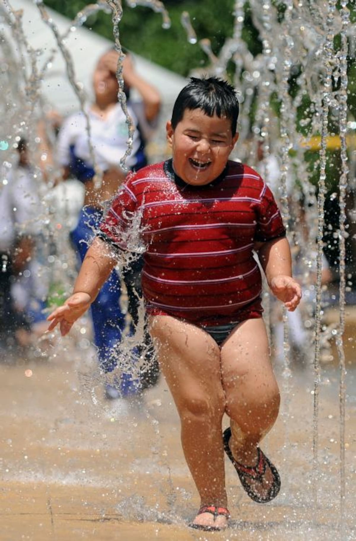La obesidad infantil, que con frecuencia empieza antes de los 5 años, parece estar provocada por el crecimiento extremo de los primeros meses de vida. AFP RAUL ARBOLEDA