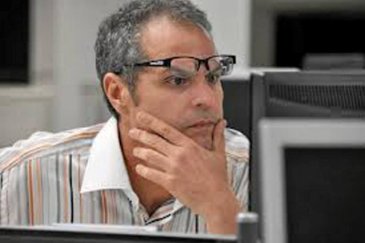 El inolvidable periodista y escritor Ernesto McCausland (1961-2012) cortesía Fundacion Salvi