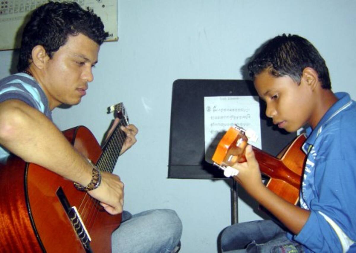 La formación de los estudiantes de las nuevas generaciones reciben instrucción especial en el Conservatorio de Música de Sincelejo.