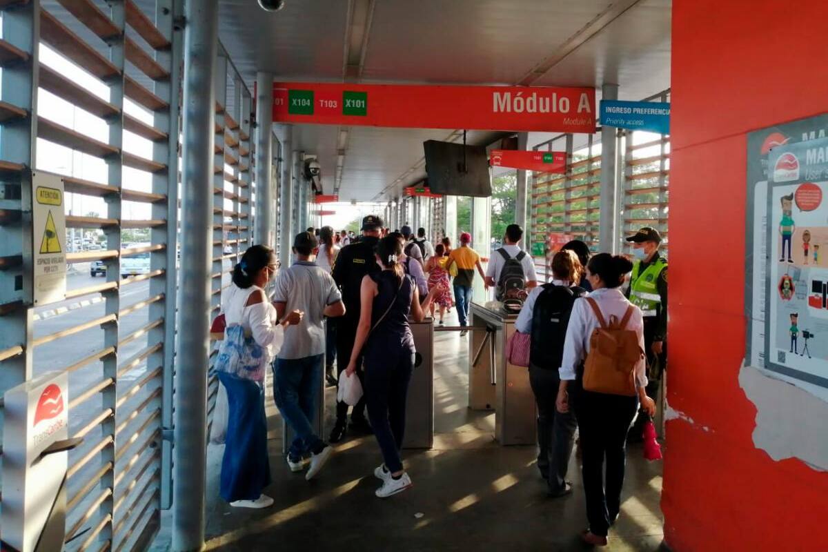 Tras bloqueo en La Bodeguita, usuarios de Transcaribe ingresaron gratis