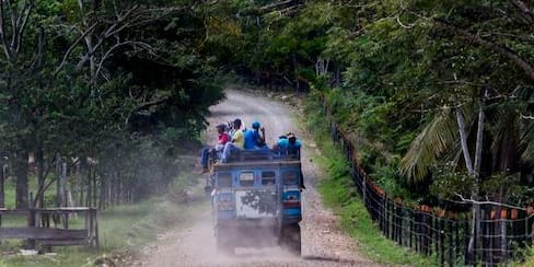 Grupos ilegales obligan desplazamiento de más de 10 familias en Valdivia